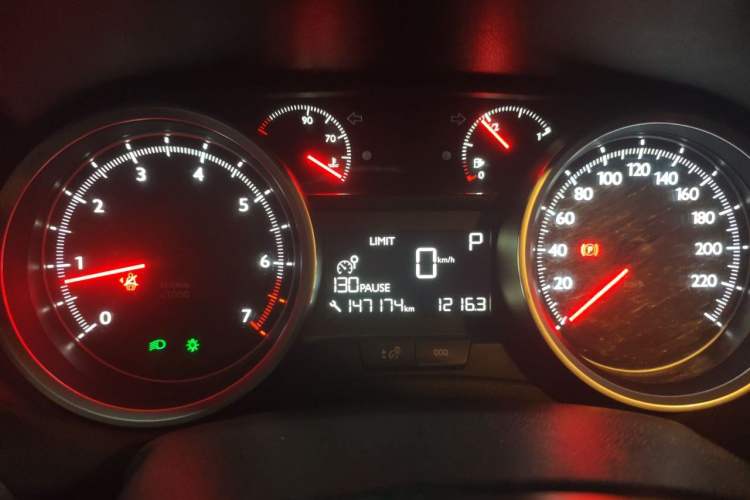 Used Peugeot 408 2016 1.6T Automatic Luxury Edition Instrument Cluster