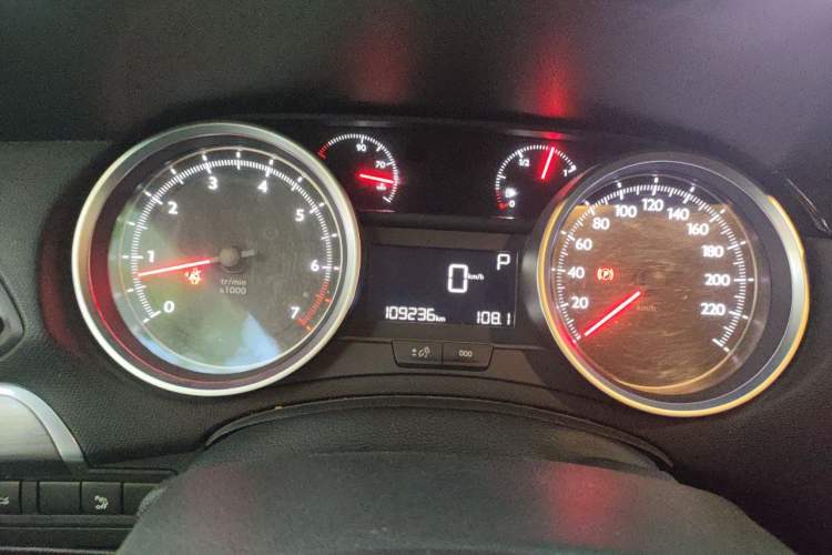 Used Peugeot 408 2016 1.6T Automatic Luxury Edition Instrument Cluster