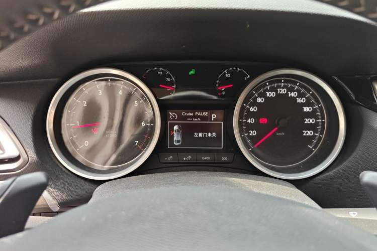 Used Peugeot 408 2016 1.6T Automatic Luxury Edition Instrument Cluster
