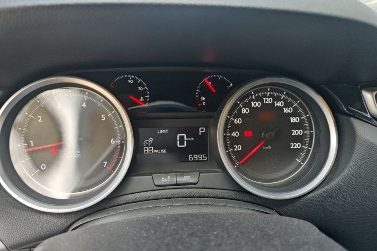 Used Peugeot 408 2016 1.6T Automatic Luxury Edition Instrument Cluster