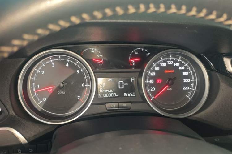 Used Peugeot 408 2016 1.6T Automatic Luxury Edition Instrument Cluster