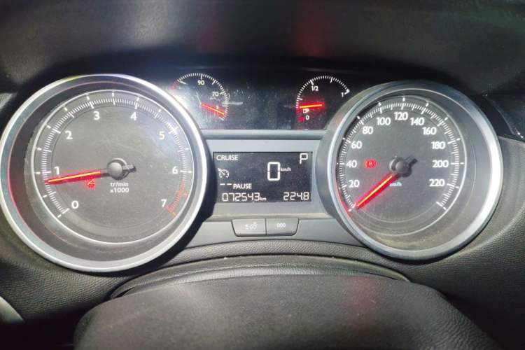 Used Peugeot 408 2016 1.6T Automatic Luxury Edition Instrument Cluster