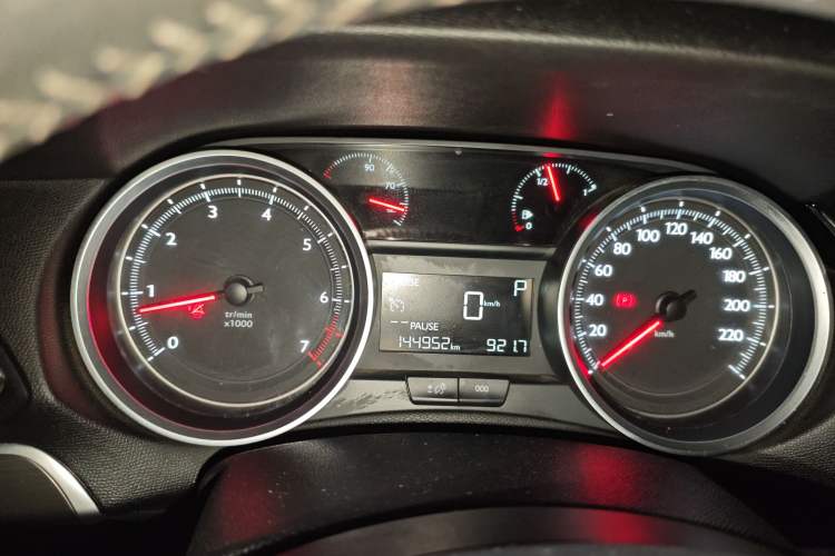 Used Peugeot 408 2016 1.6T Automatic Luxury Edition Instrument Cluster