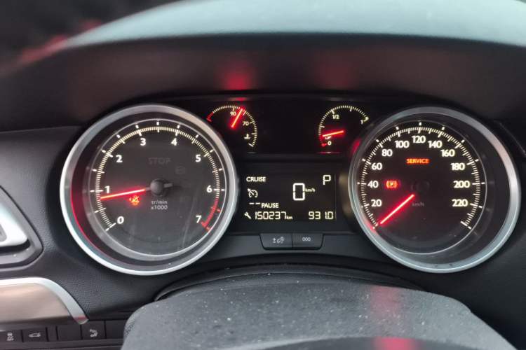 Used Peugeot 408 2016 1.6T Automatic Luxury Edition Instrument Cluster