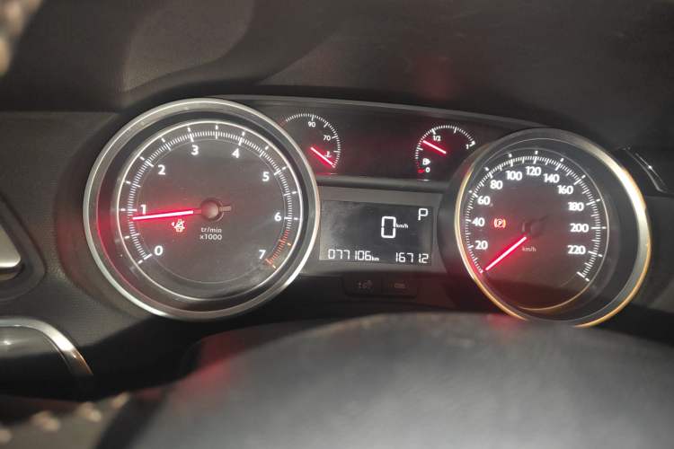 Used Peugeot 408 2016 1.6T Automatic Luxury Edition Instrument Cluster