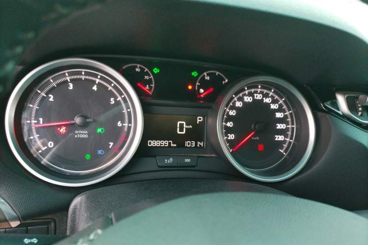 Used Peugeot 408 2016 1.6T Automatic Luxury Edition Instrument Cluster