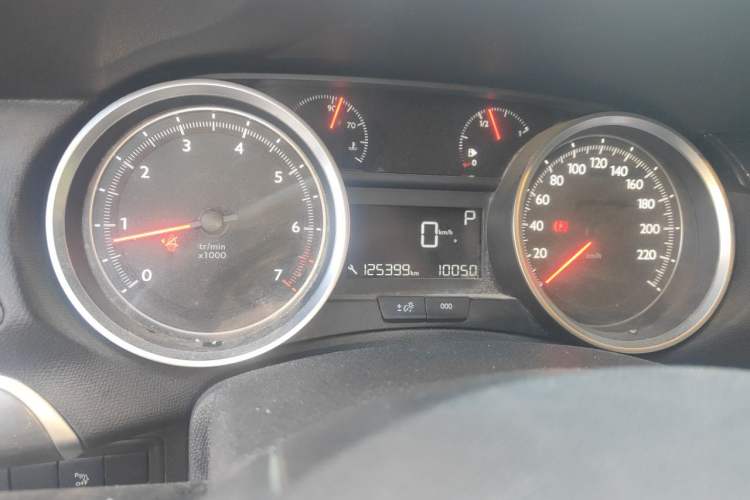 Used Peugeot 408 2016 1.6T Automatic Luxury Edition Instrument Cluster