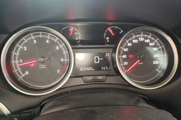 Used Peugeot 408 2016 1.6T Automatic Luxury Edition Instrument Cluster