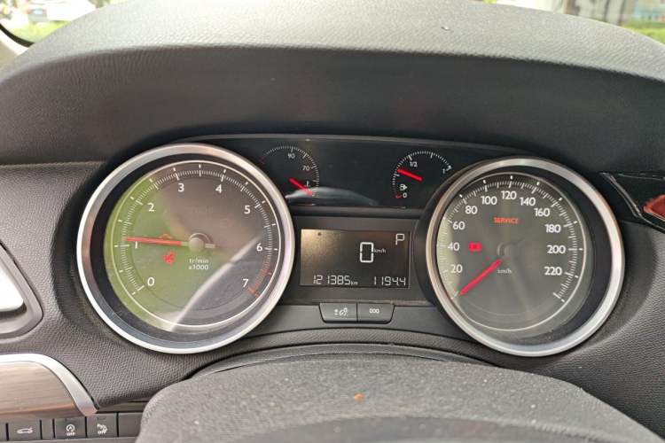 Used Peugeot 408 2016 1.6T Automatic Luxury Edition Instrument Cluster
