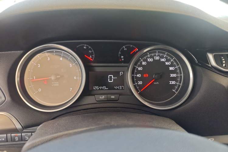Used Peugeot 408 2016 1.6T Automatic Luxury Edition Instrument Cluster