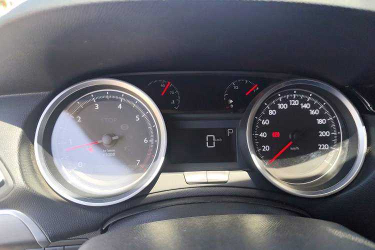 Used Peugeot 408 2016 1.6T Automatic Luxury Edition Instrument Cluster
