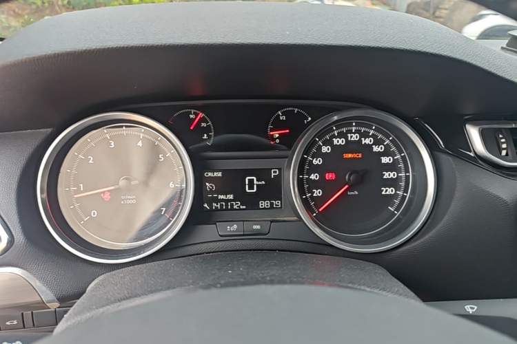 Used Peugeot 408 2016 1.6T Automatic Luxury Edition Instrument Cluster