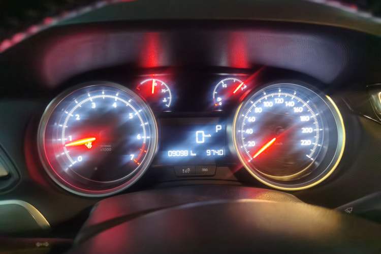 Used Peugeot 408 2016 1.6T Automatic Luxury Edition Instrument Cluster
