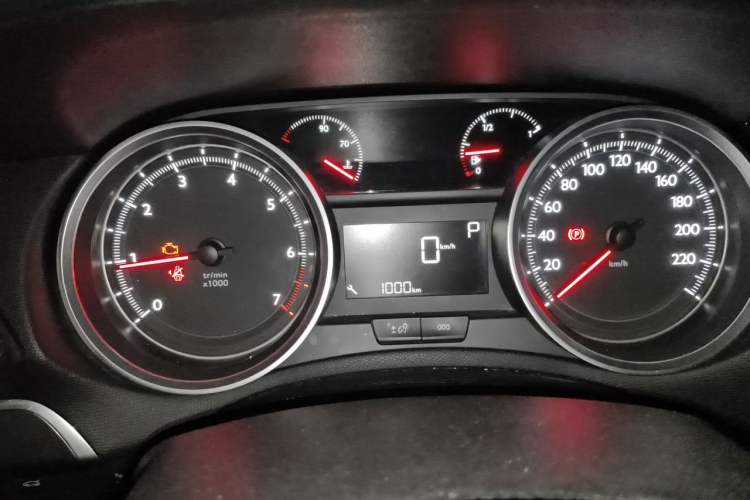 Used Peugeot 408 2016 1.6T Automatic Luxury Edition Instrument Cluster