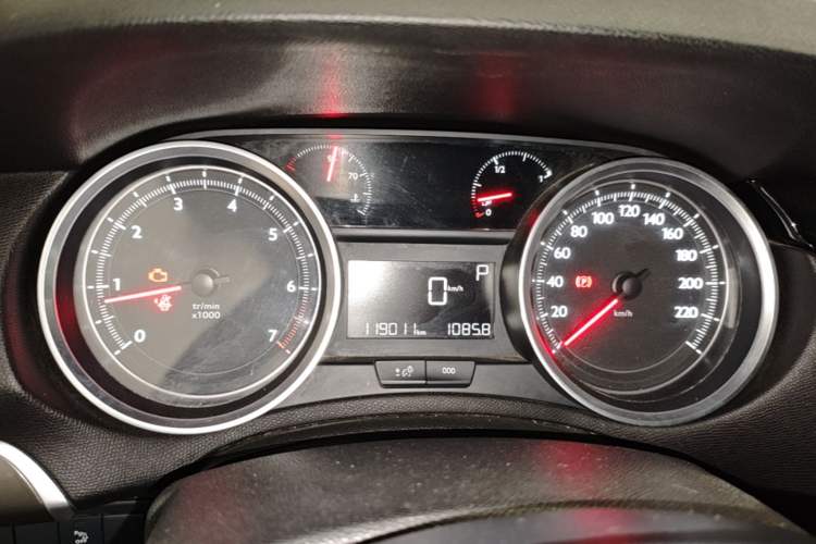 Used Peugeot 408 2016 1.6T Automatic Luxury Edition Instrument Cluster