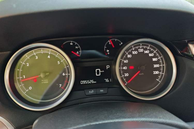 Used Peugeot 408 2016 1.6T Automatic Luxury Edition Instrument Cluster