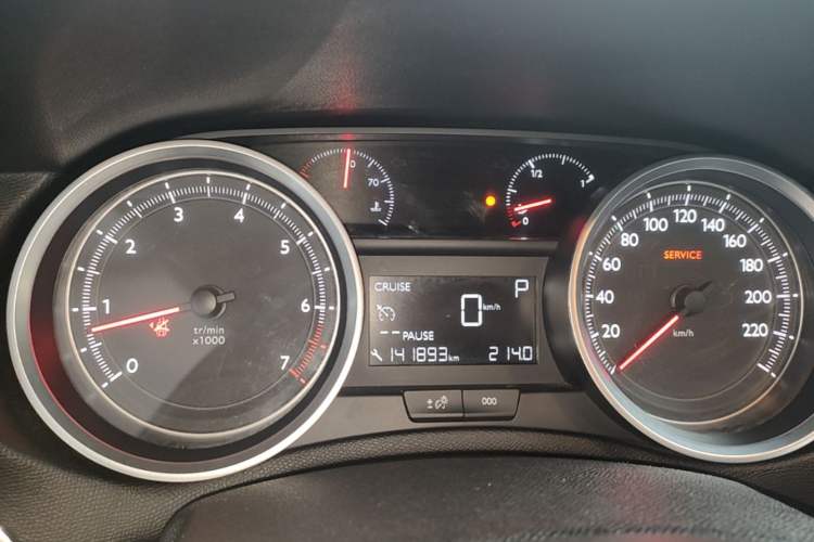 Used Peugeot 408 2016 1.6T Automatic Luxury Edition Instrument Cluster