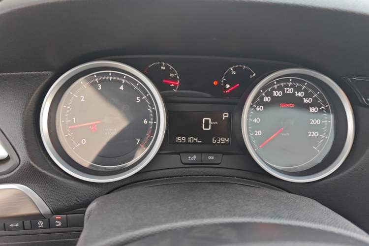 Used Peugeot 408 2016 1.6T Automatic Luxury Edition Instrument Cluster