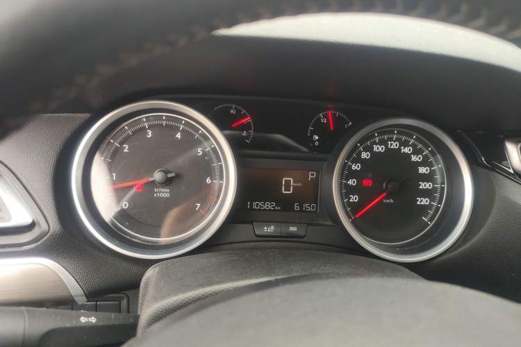 Used Peugeot 408 2016 1.6T Automatic Luxury Edition Instrument Cluster