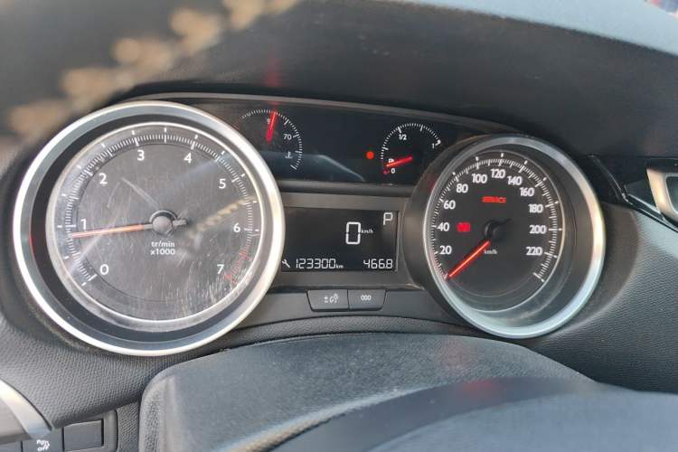 Used Peugeot 408 2016 1.6T Automatic Luxury Edition Instrument Cluster