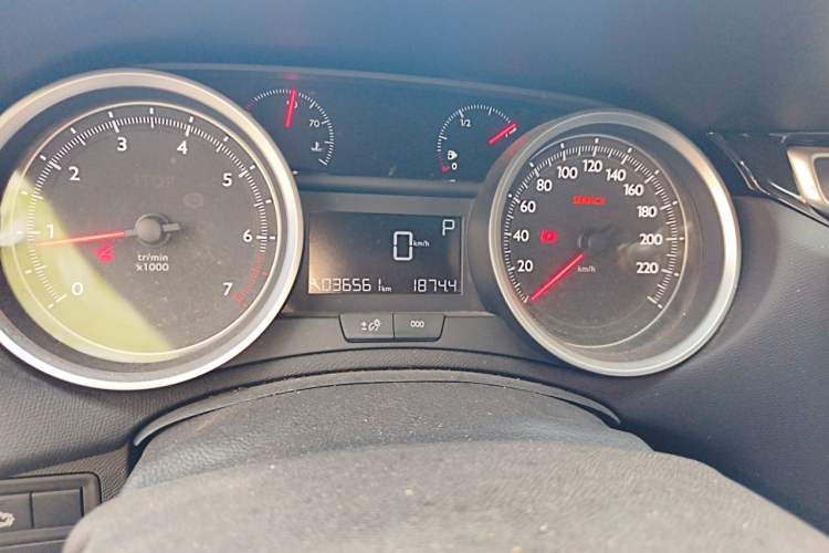 Used Peugeot 408 2016 1.6T Automatic Luxury Edition Instrument Cluster
