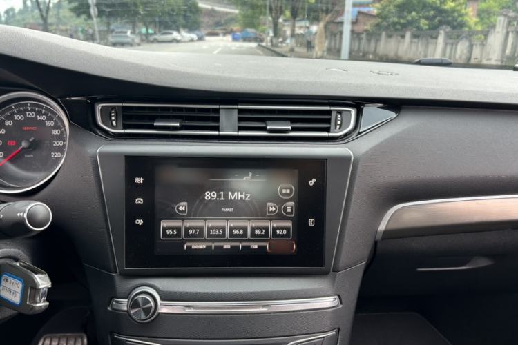 Used Peugeot 408 2016 1.6T Automatic Luxury Edition Interior 2