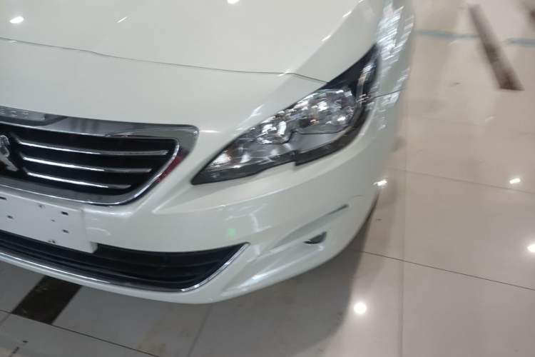 Used Peugeot 408 2016 1.6T Automatic Luxury Edition Left Front Headlight