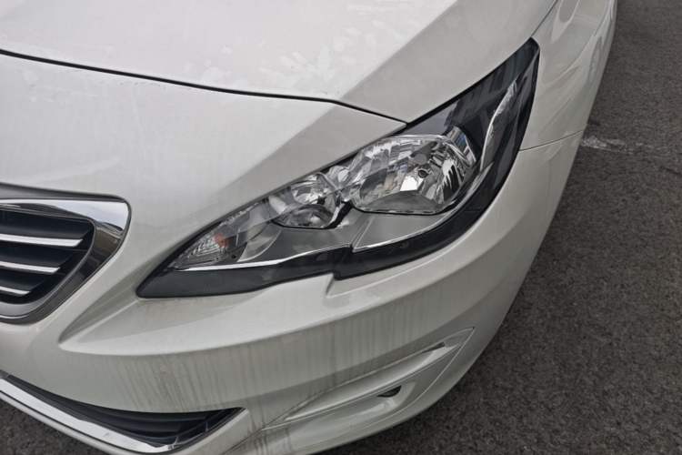 Used Peugeot 408 2016 1.6T Automatic Luxury Edition Left Front Headlight