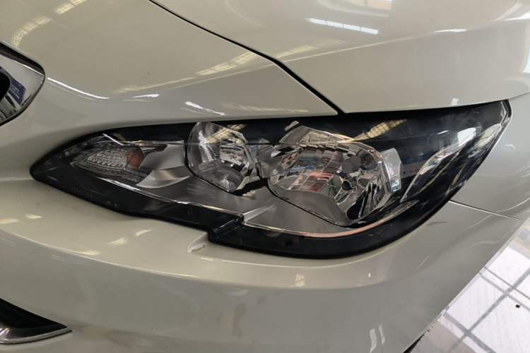 Used Peugeot 408 2016 1.6T Automatic Luxury Edition Left Front Headlight