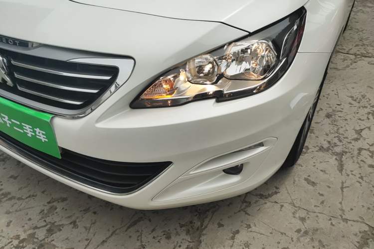 Used Peugeot 408 2016 1.6T Automatic Luxury Edition Left Front Headlight