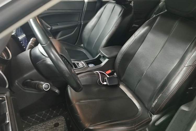Used Peugeot 408 2016 1.6T Automatic Luxury Edition Left Front Seat