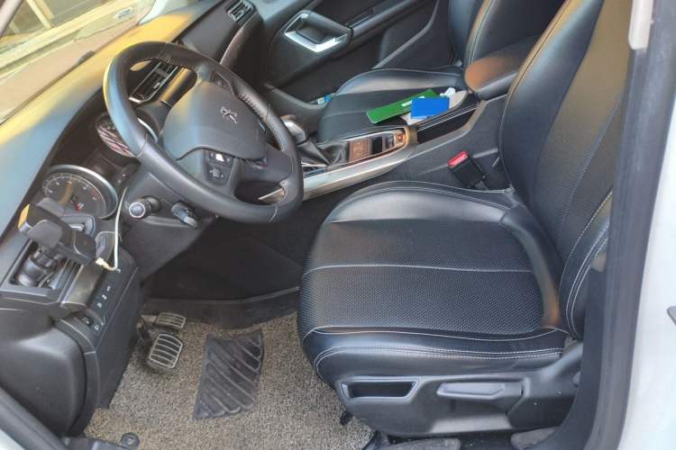 Used Peugeot 408 2016 1.6T Automatic Luxury Edition Left Front Seat