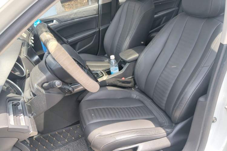 Used Peugeot 408 2016 1.6T Automatic Luxury Edition Left Front Seat