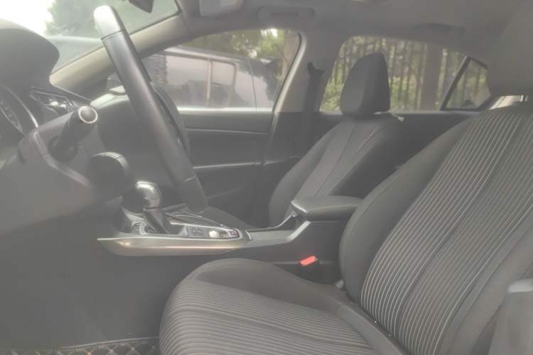 Used Peugeot 408 2016 1.6T Automatic Luxury Edition Left Front Seat