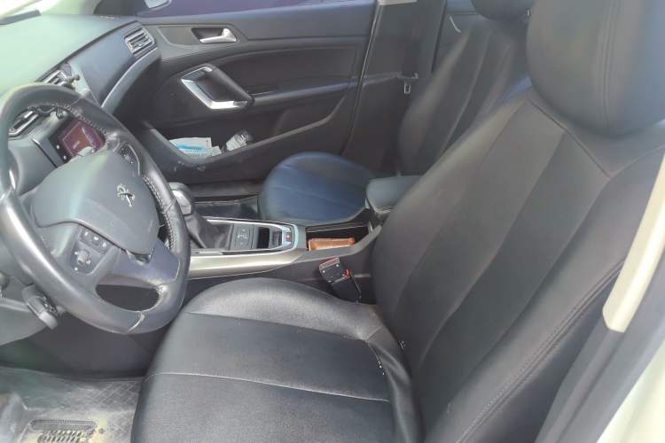 Used Peugeot 408 2016 1.6T Automatic Luxury Edition Left Front Seat