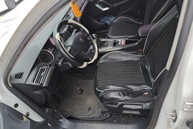 Used Peugeot 408 2016 1.6T Automatic Luxury Edition Left Front Seat