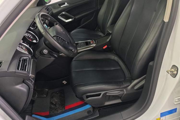 Used Peugeot 408 2016 1.6T Automatic Luxury Edition Left Front Seat