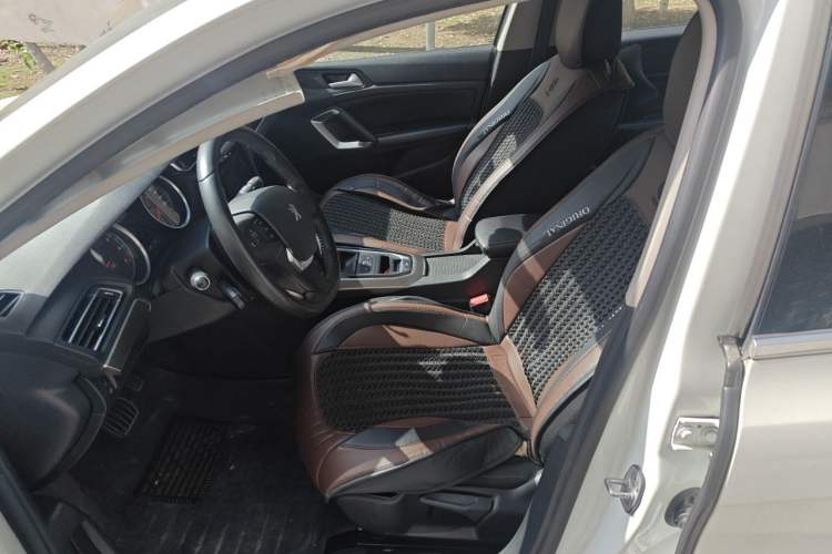 Used Peugeot 408 2016 1.6T Automatic Luxury Edition Left Front Seat