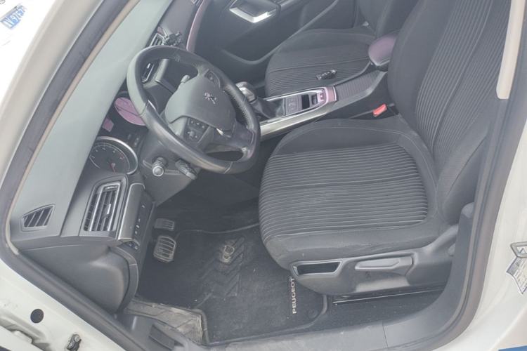 Used Peugeot 408 2016 1.6T Automatic Luxury Edition Left Front Seat