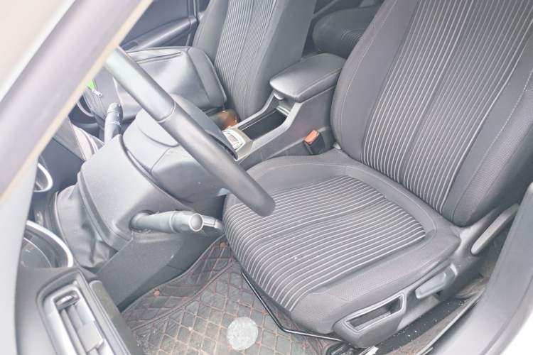 Used Peugeot 408 2016 1.6T Automatic Luxury Edition Left Front Seat
