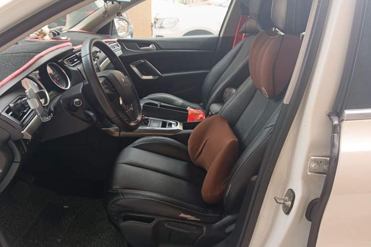 Used Peugeot 408 2016 1.6T Automatic Luxury Edition Left Front Seat