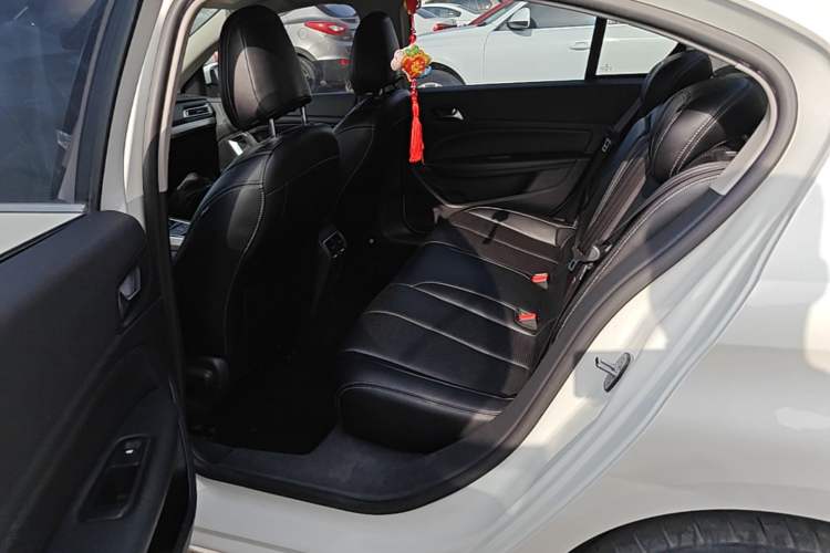 Used Peugeot 408 2016 1.6T Automatic Luxury Edition Left Rear Seat