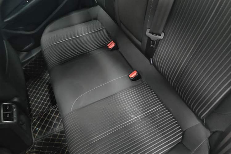 Used Peugeot 408 2016 1.6T Automatic Luxury Edition Left Rear Seat