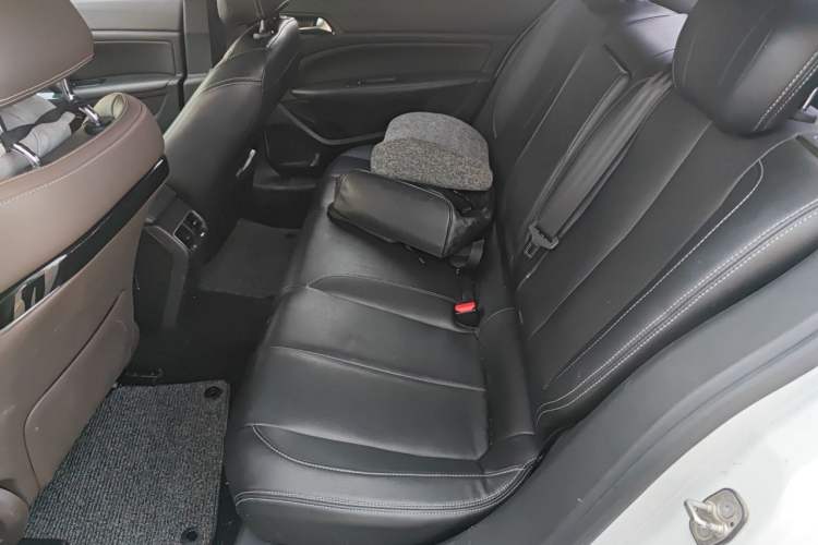 Used Peugeot 408 2016 1.6T Automatic Luxury Edition Left Rear Seat