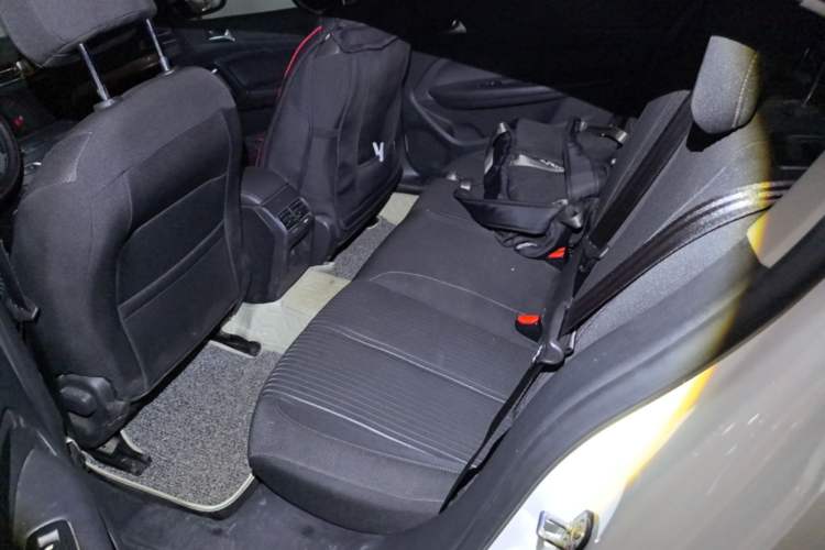 Used Peugeot 408 2016 1.6T Automatic Luxury Edition Left Rear Seat