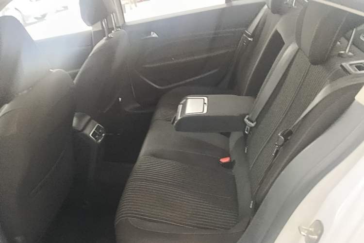 Used Peugeot 408 2016 1.6T Automatic Luxury Edition Left Rear Seat