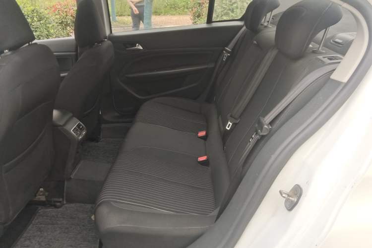 Used Peugeot 408 2016 1.6T Automatic Luxury Edition Left Rear Seat