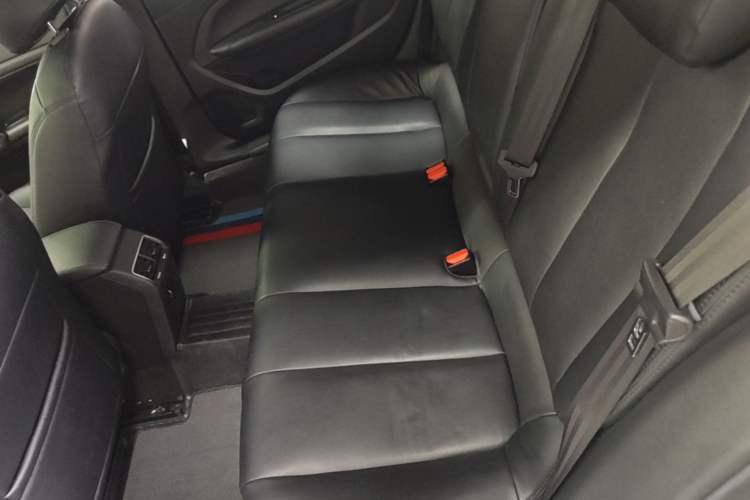 Used Peugeot 408 2016 1.6T Automatic Luxury Edition Left Rear Seat