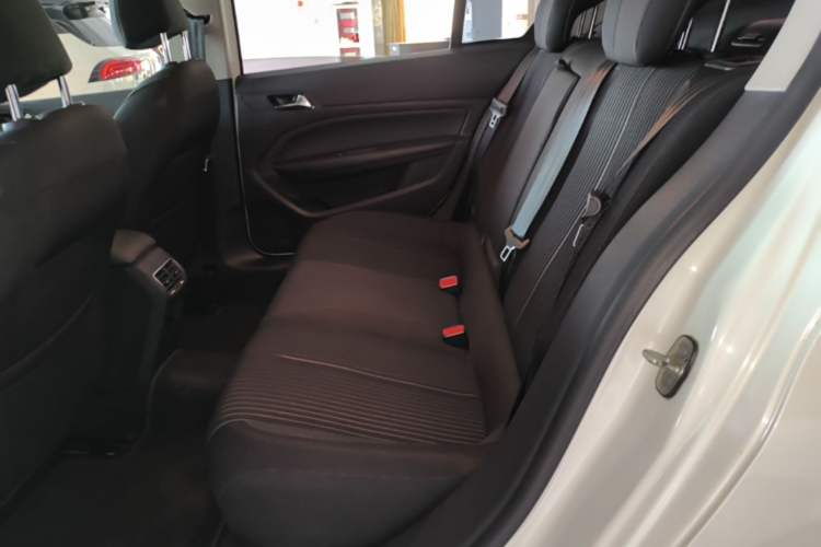 Used Peugeot 408 2016 1.6T Automatic Luxury Edition Left Rear Seat