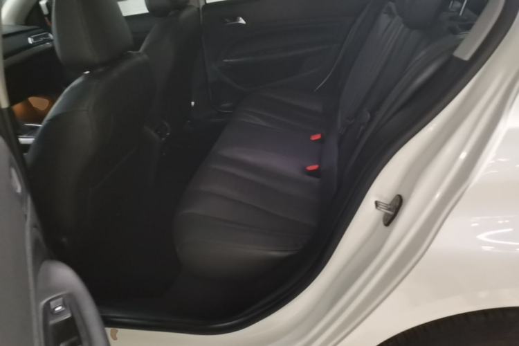 Used Peugeot 408 2016 1.6T Automatic Luxury Edition Left Rear Seat